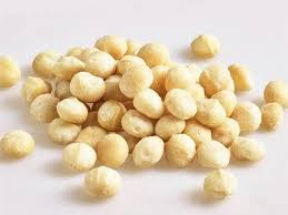 Macadamia Nuts Organic 1KG (Frozen and Vacuum packed for freshness)